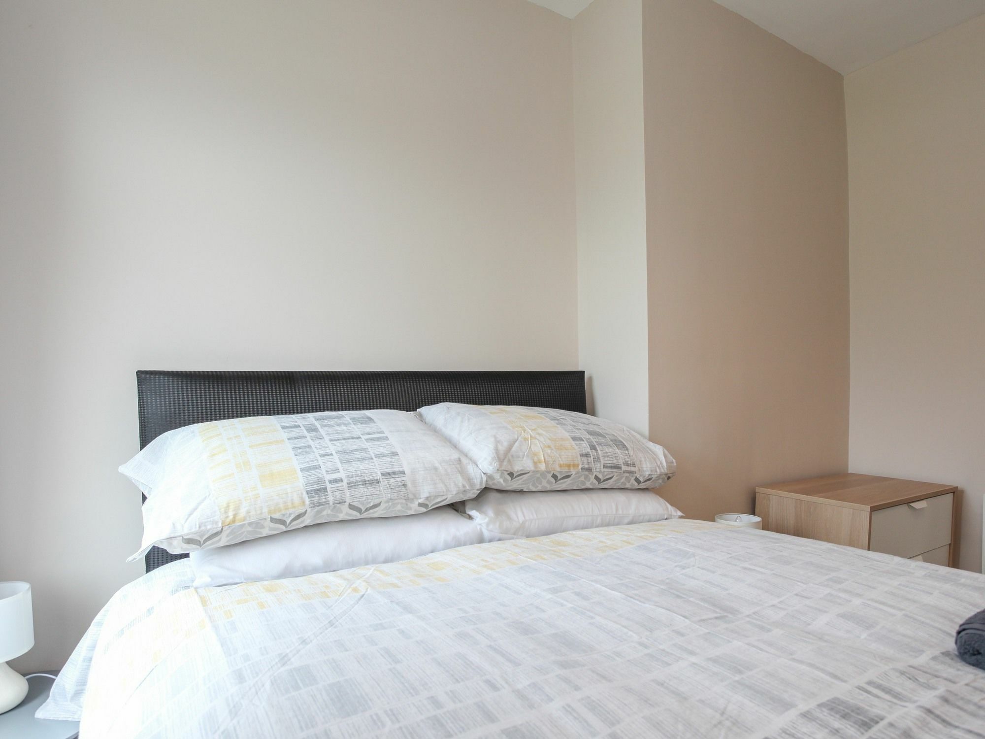 Kingston Serviced Accommodation - Donegall Avenue Белфаст Экстерьер фото